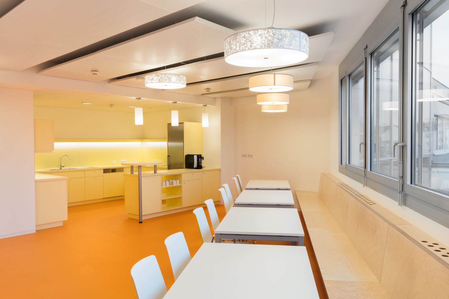 维也纳代办处网络办公空间-8