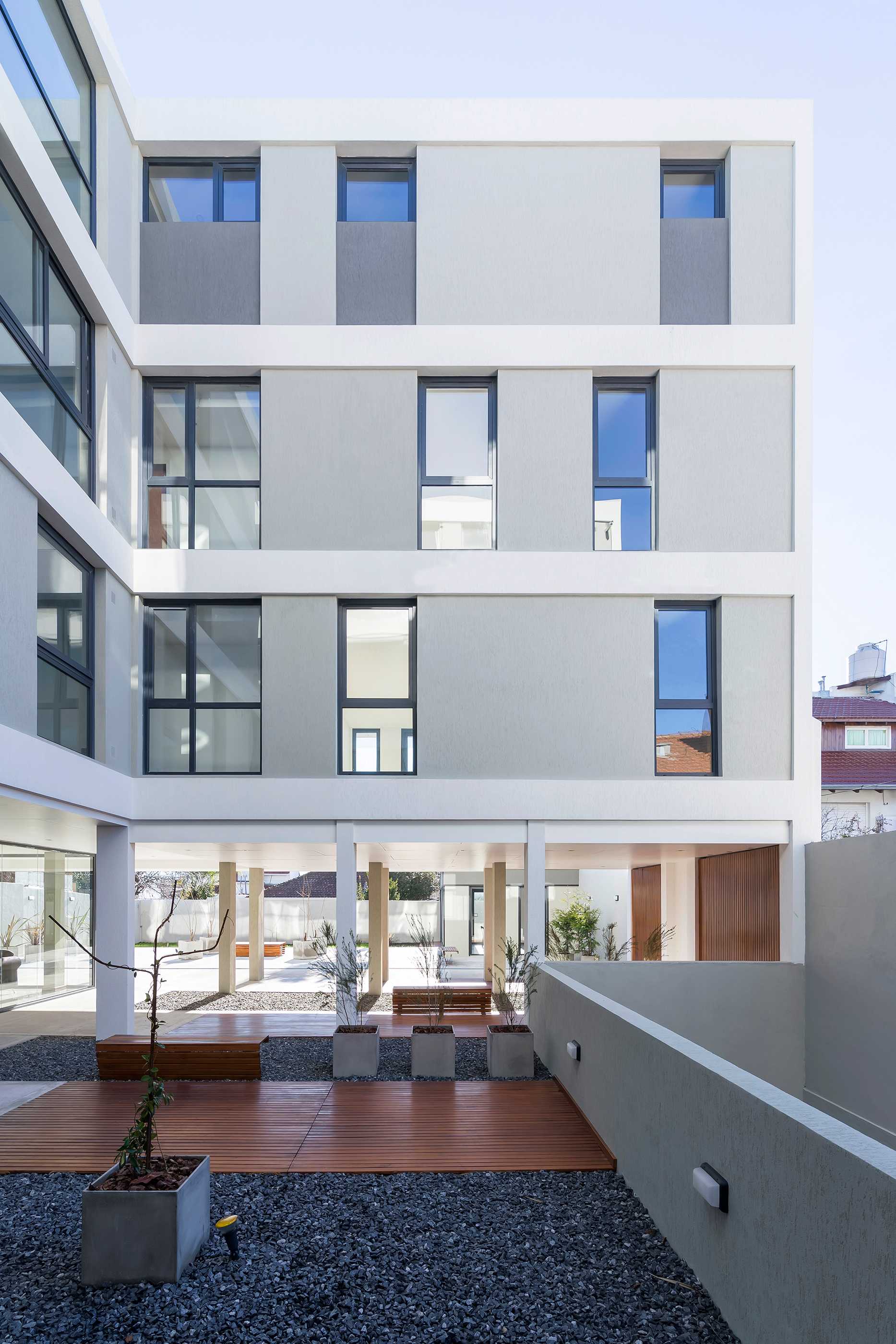 阿根廷马德普拉塔 Bonjo III 建筑公寓-20