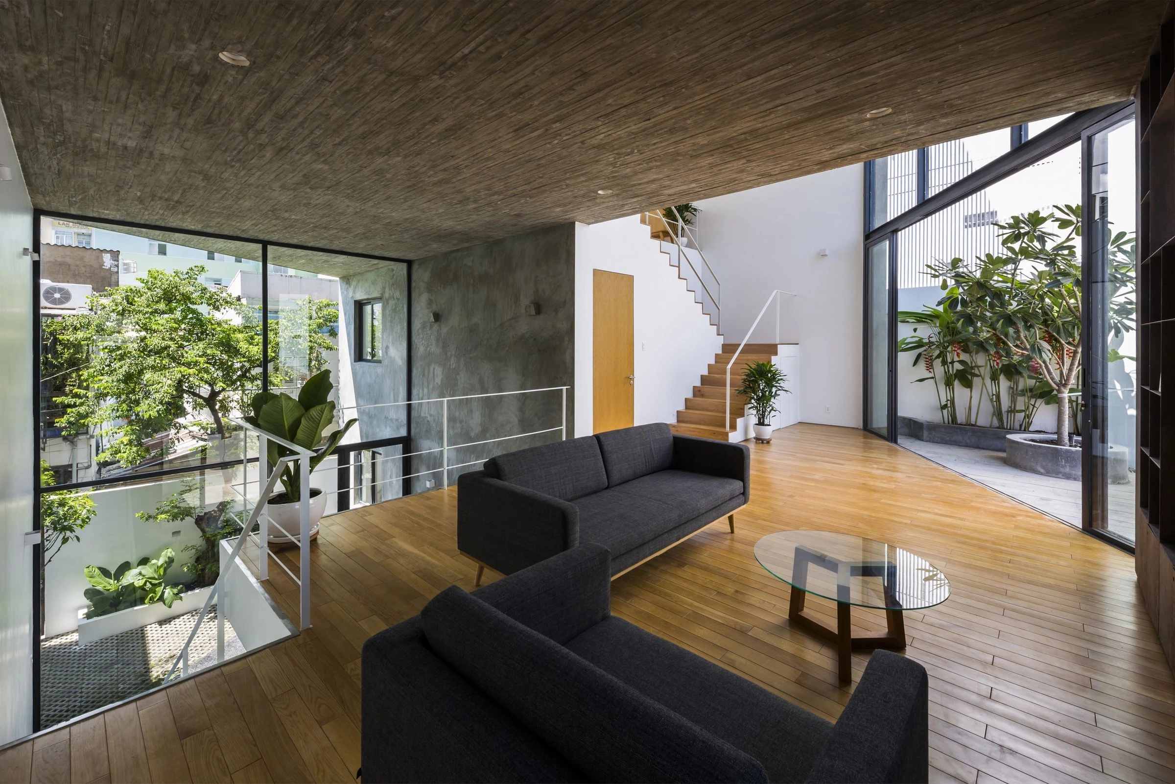 越南密集住宅区的三维花园住宅-33