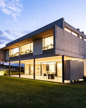 双目屋丨厄瓜多尔丨Gabriel Rivera Arquitectos