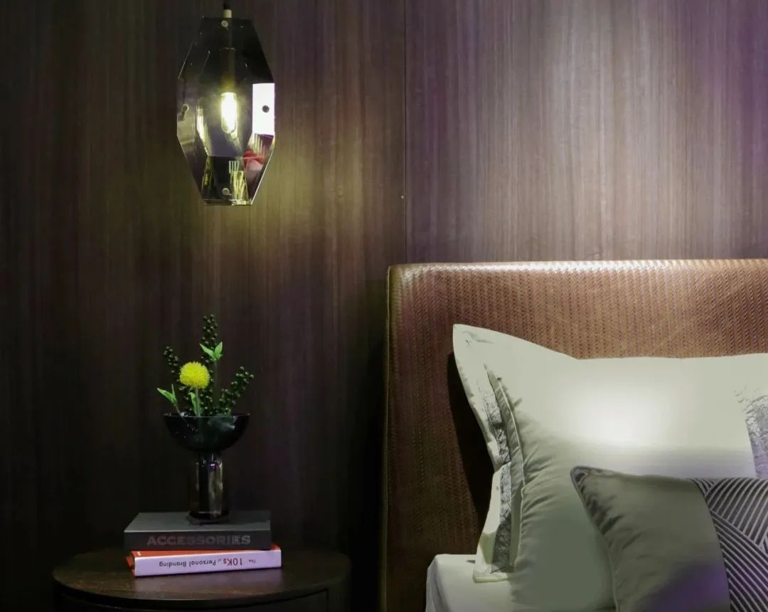 今色厚屋定制 | 红绿撞色打造惊艳空间-42