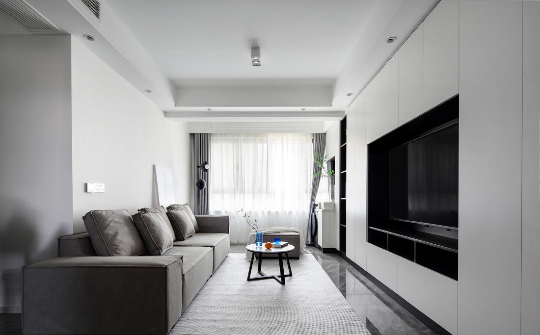 麻花辫胡茬的家-22