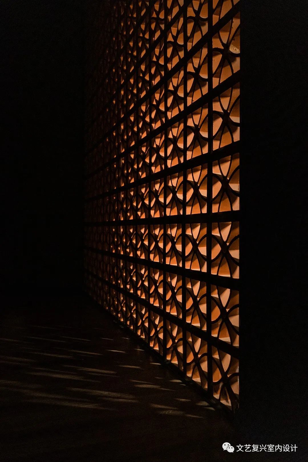 文艺复兴作品 | MH 皮肤管理中心 | 水光之舞,黑色魅影-52