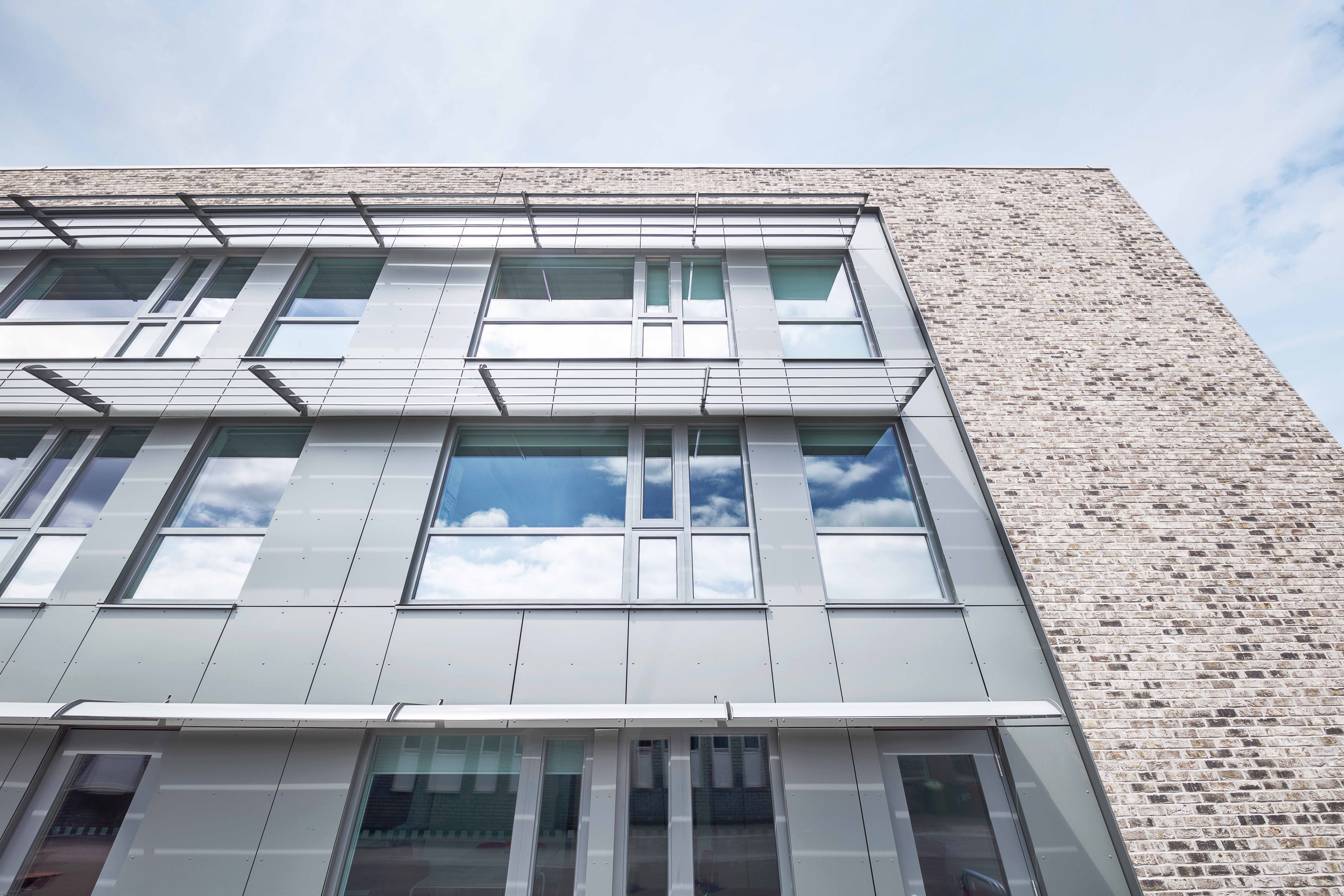 埃尔索恩公园高中-8