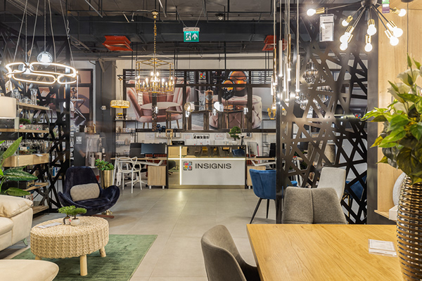 陈列室英菲尼迪丨罗马尼亚布加勒斯特丨PureMess Design-7