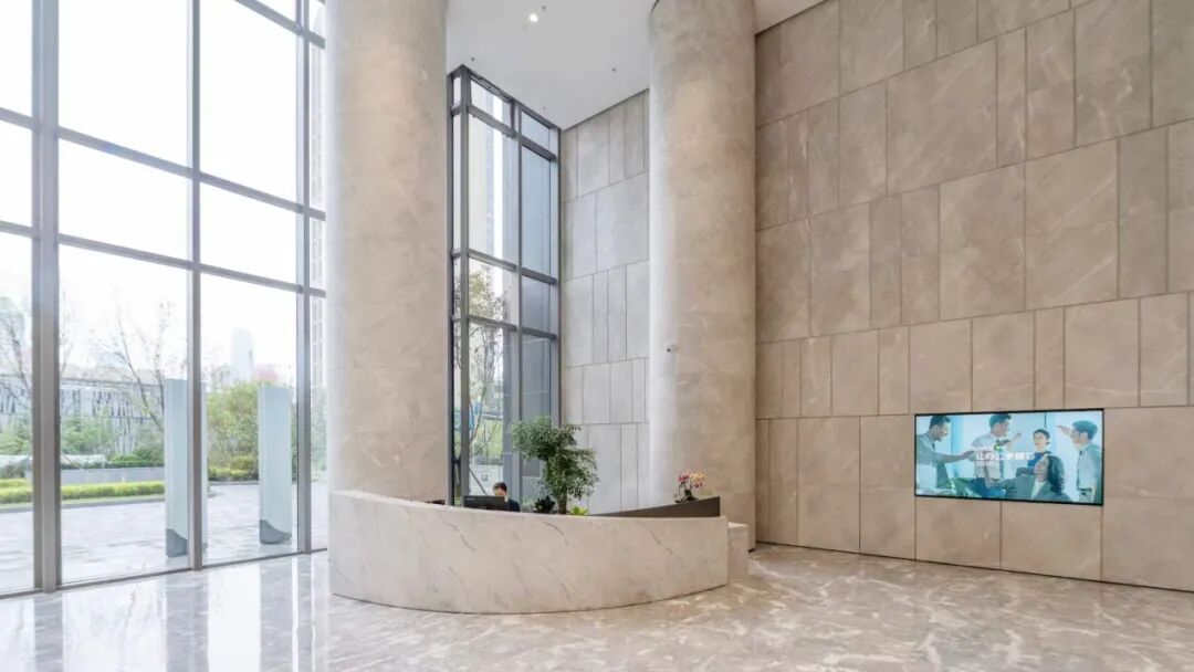 动态|天津嘉里中心二期项目“企业广场”办公楼已竣工-9