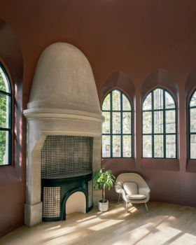 Château of the Hertford British Hospital Rehabilitation / Maud Caubet Architectes