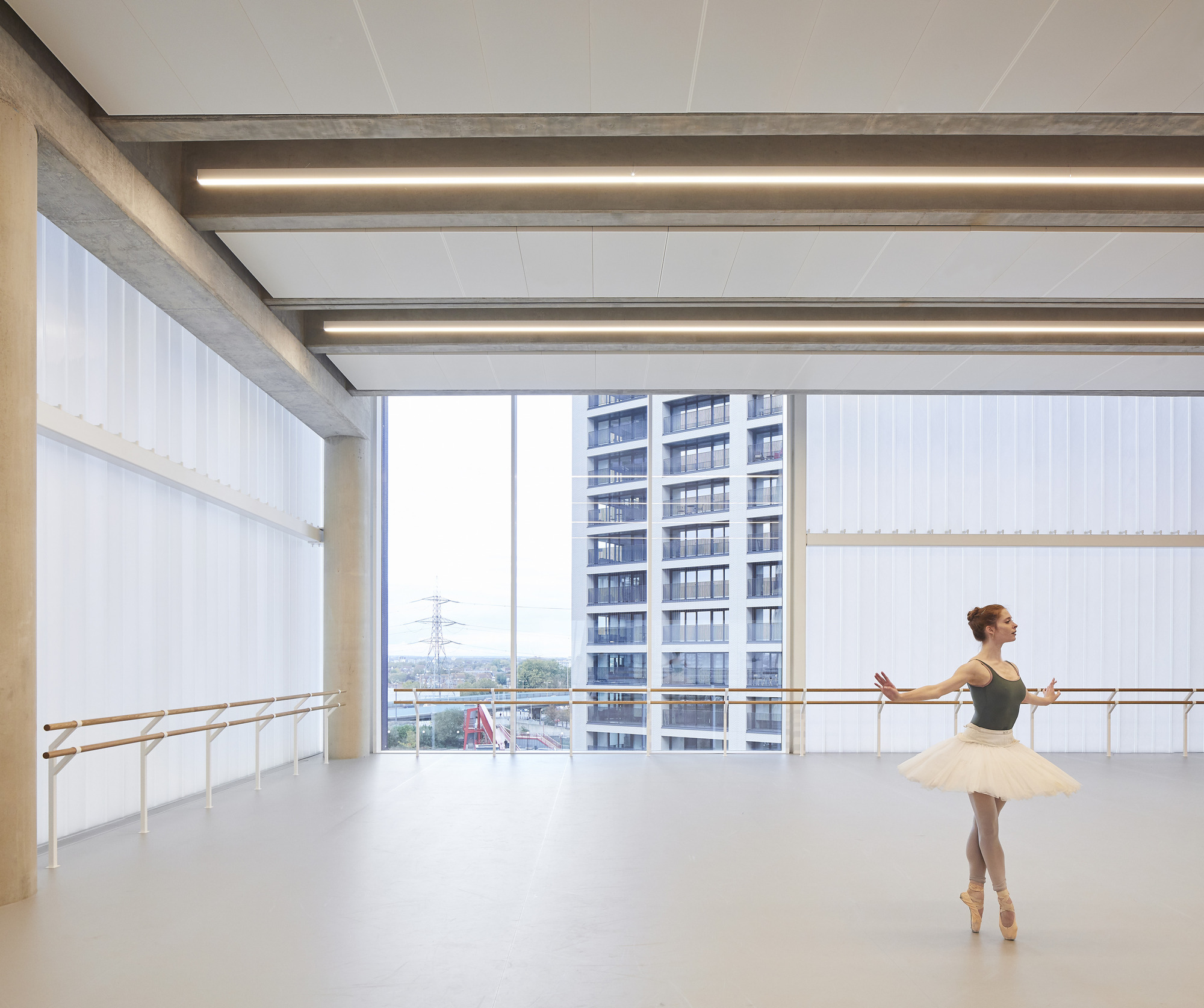 English National Ballet / Glenn Howells Architects-30