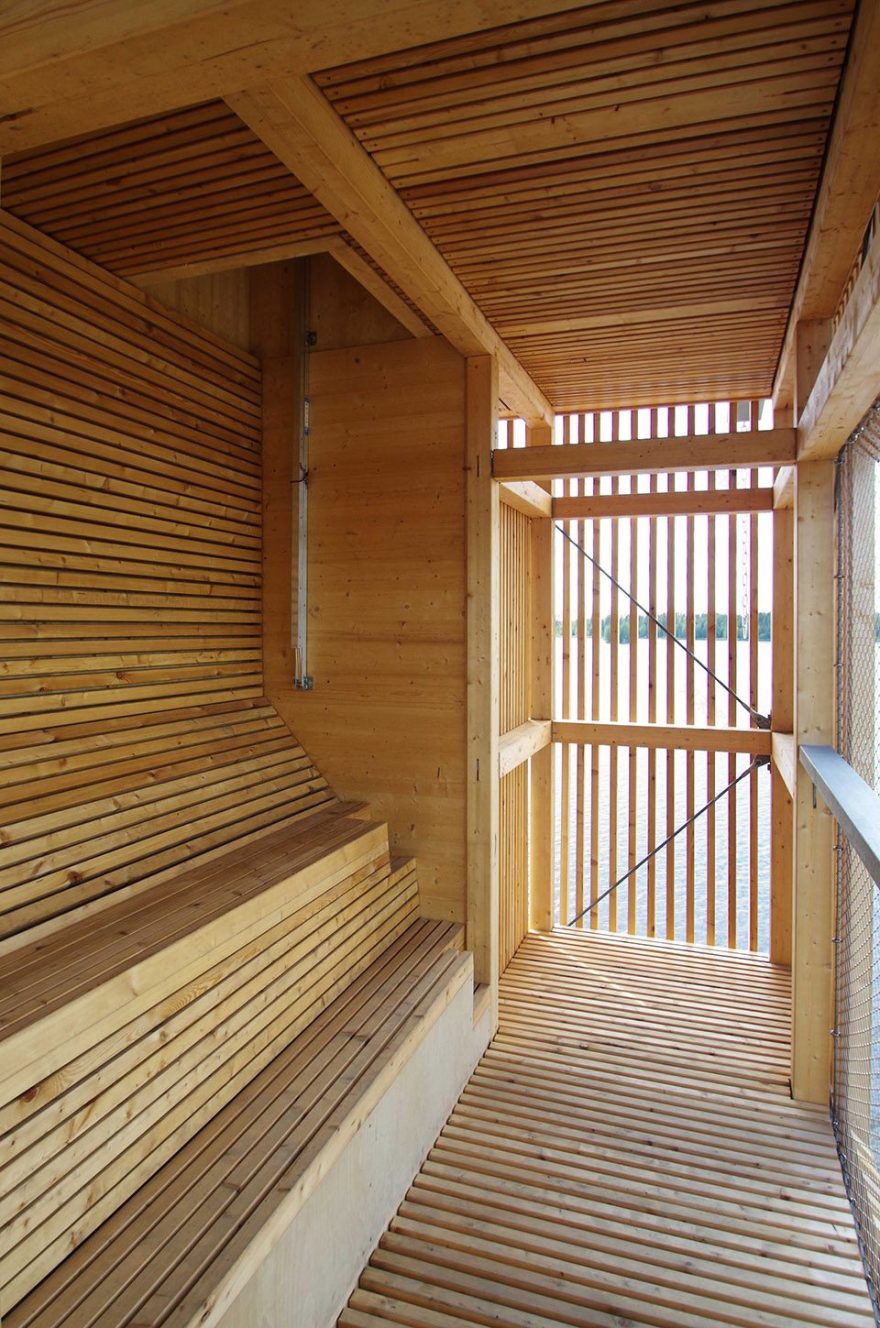 芬兰湖岸观景塔-18