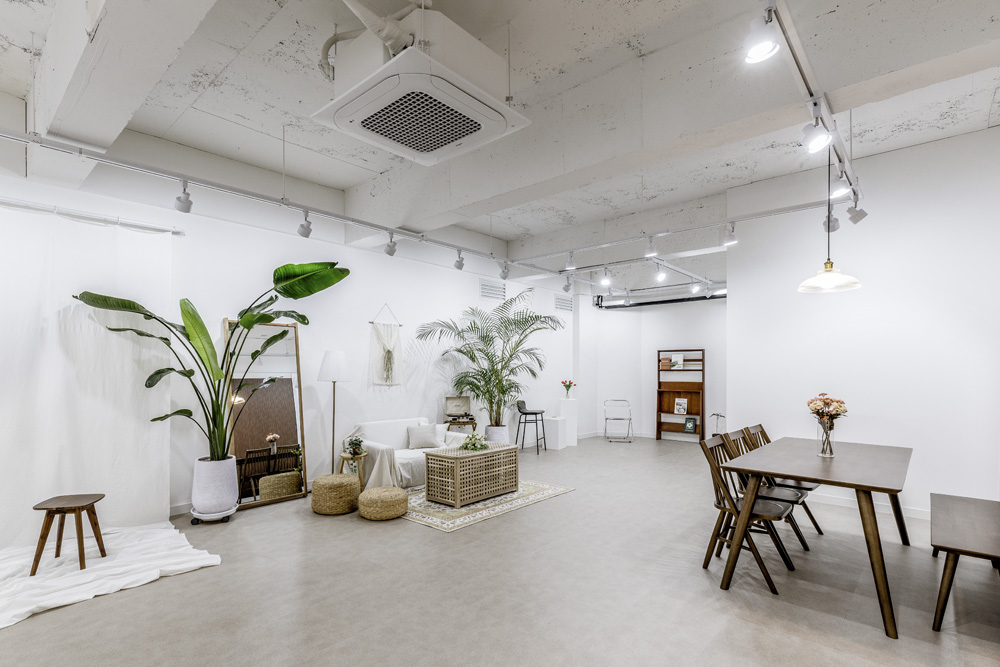 30 平米极简风工作室 设计亮点一目了然-2