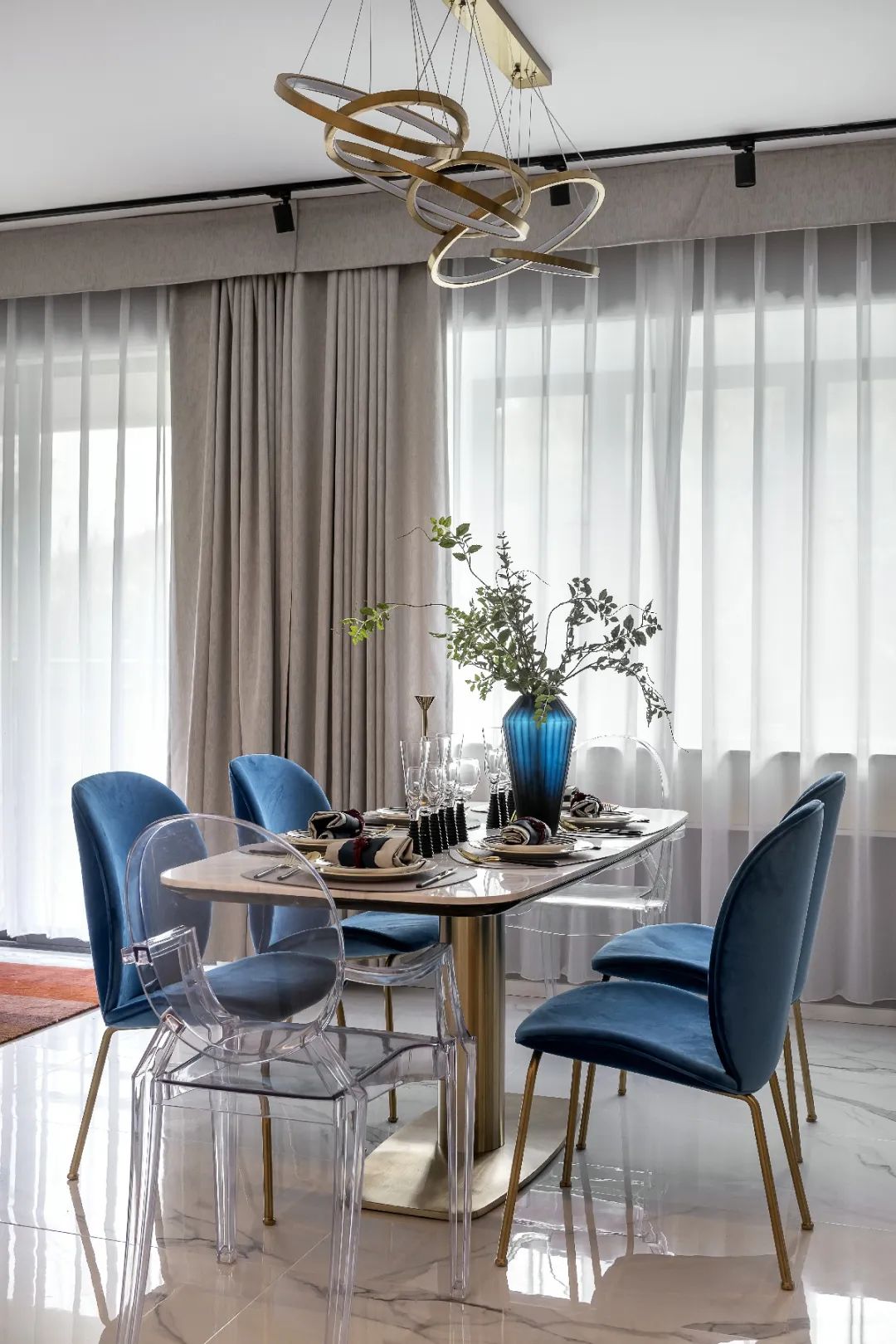 未来城高层 99 户型 | 克莱因蓝的现代艺术空间-22