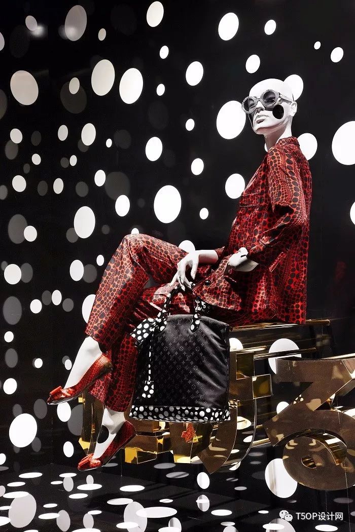 YAYOI KUSAMA设计Louis Vuitton纽约旗舰店橱窗-20