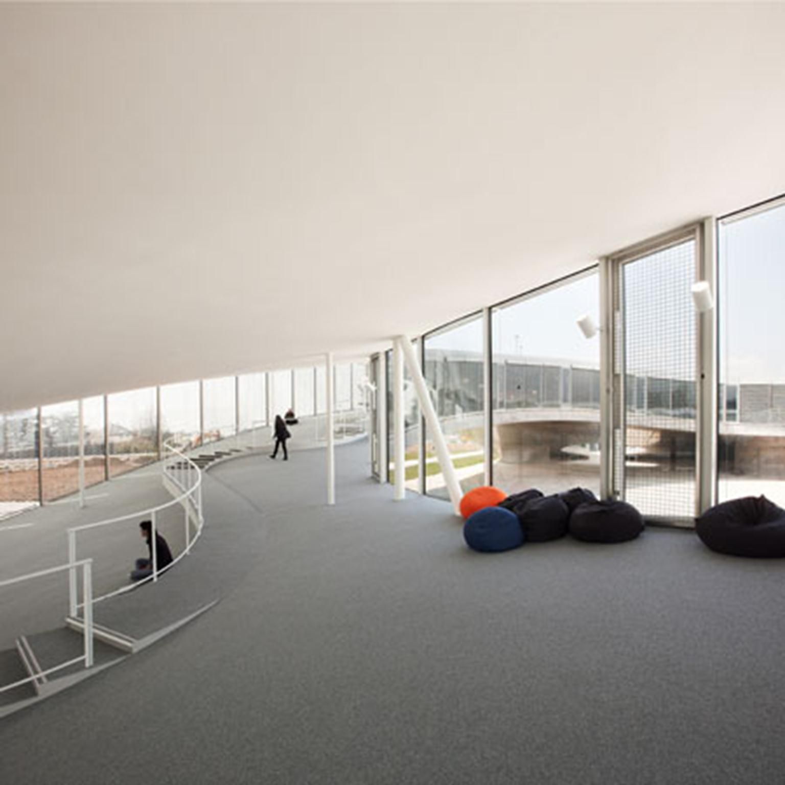 无界空间 · Role· 学习中心设计亮点与趋势分析-15