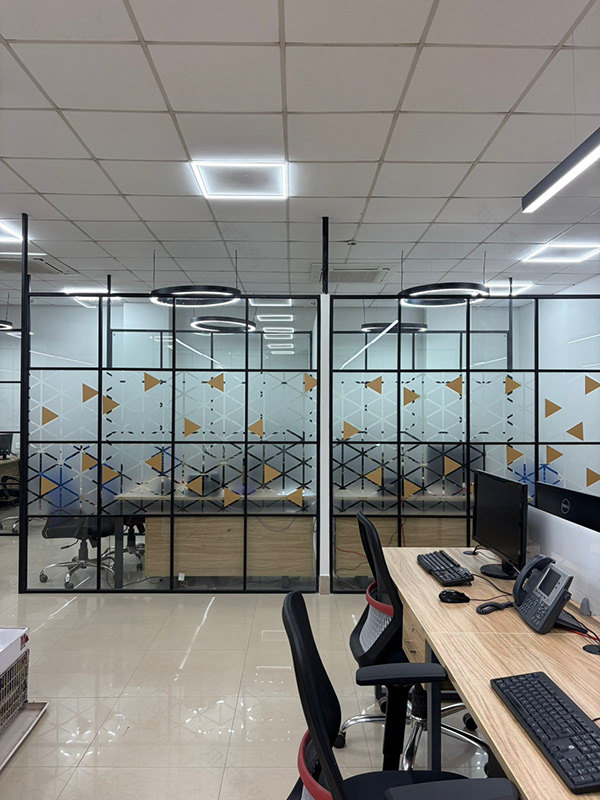 Minimalistic Office Interiors-3