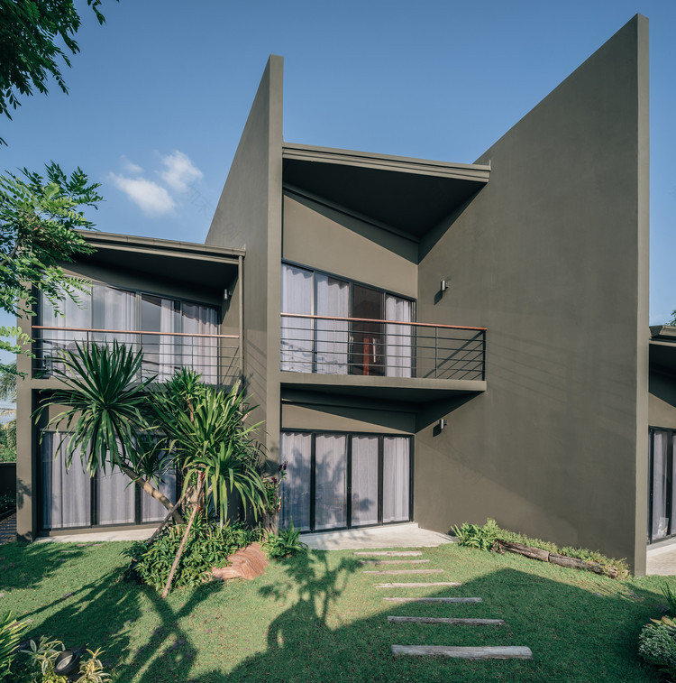 春武里西拉之家-4