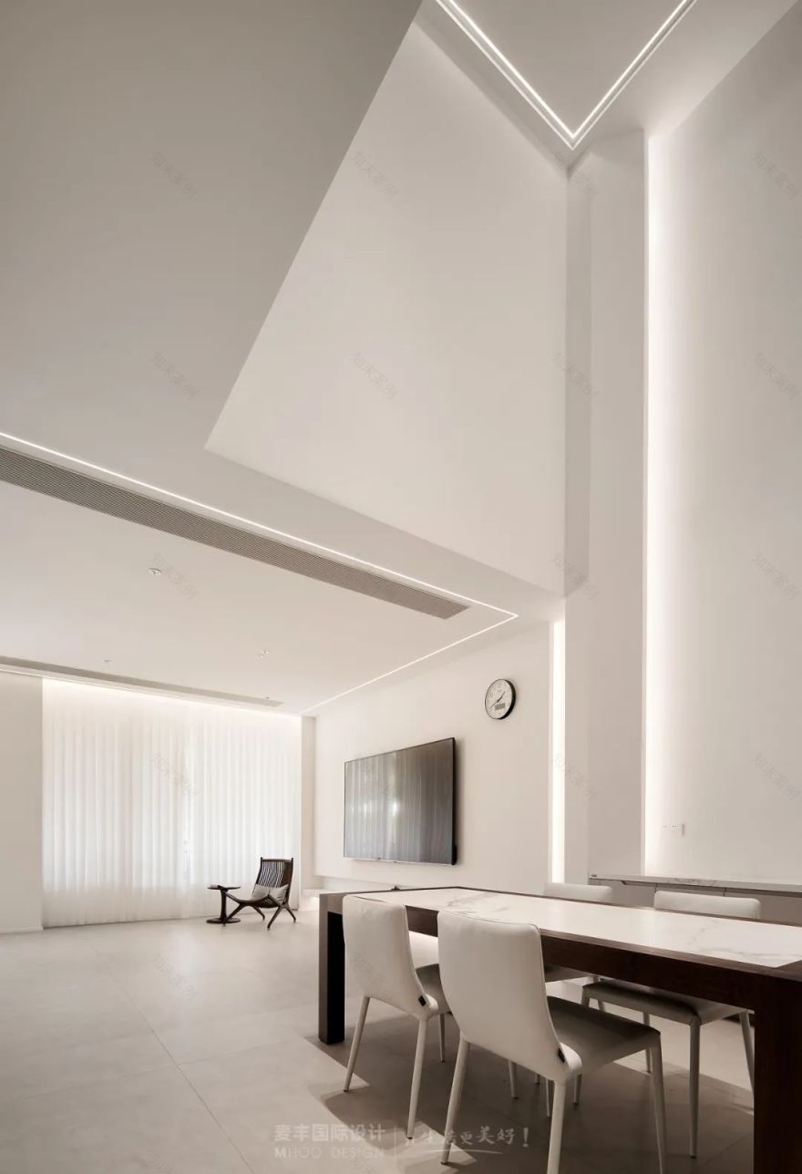 MHOO|新湖菲林500㎡极简风:空境之美,力量的克制-22