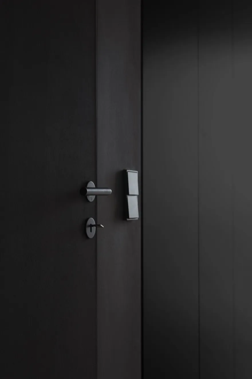 LIA – 在黑色墙壁后面丨Austria丨STEINBAUER architektur+design-27