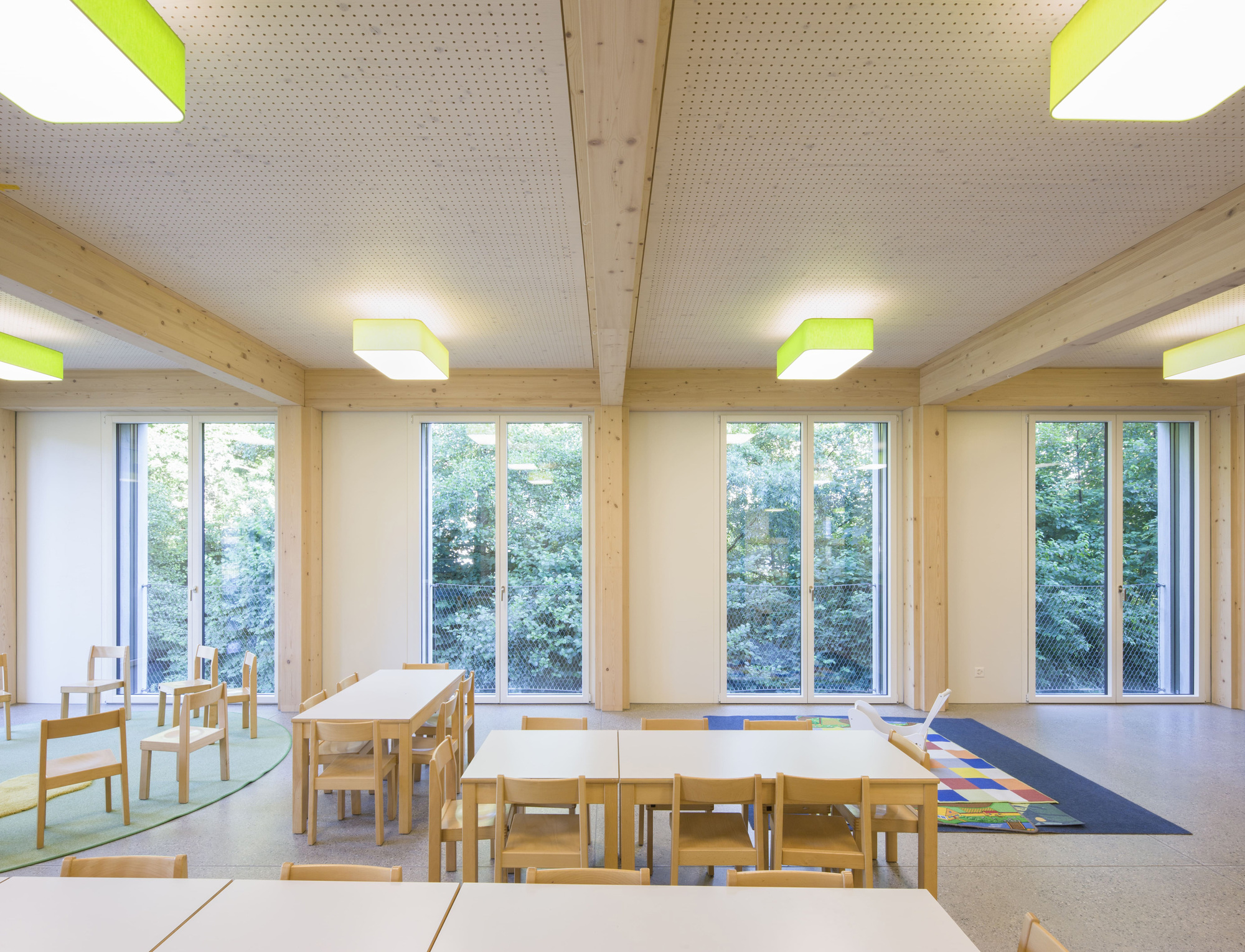 大学丨瑞士丨ahaa-19