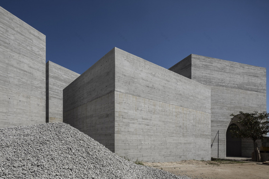 罗马风格艺术展示中心,葡萄牙 / spaceworkers-49