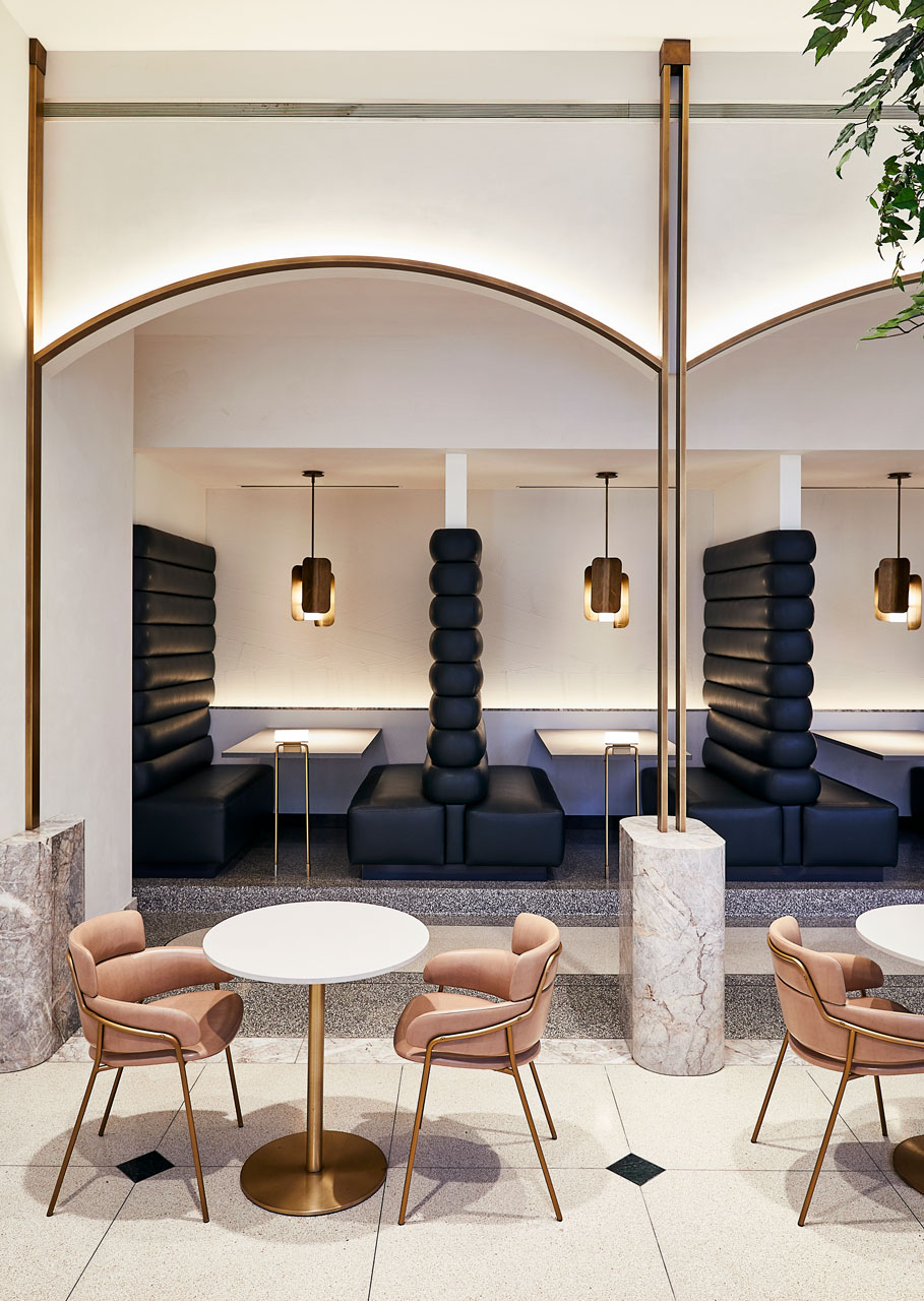 Aster Hall AvroKO-9