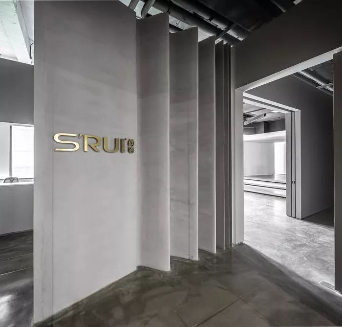 海南时尚办公空间“节奏”设计,优雅与功能的完美融合-0