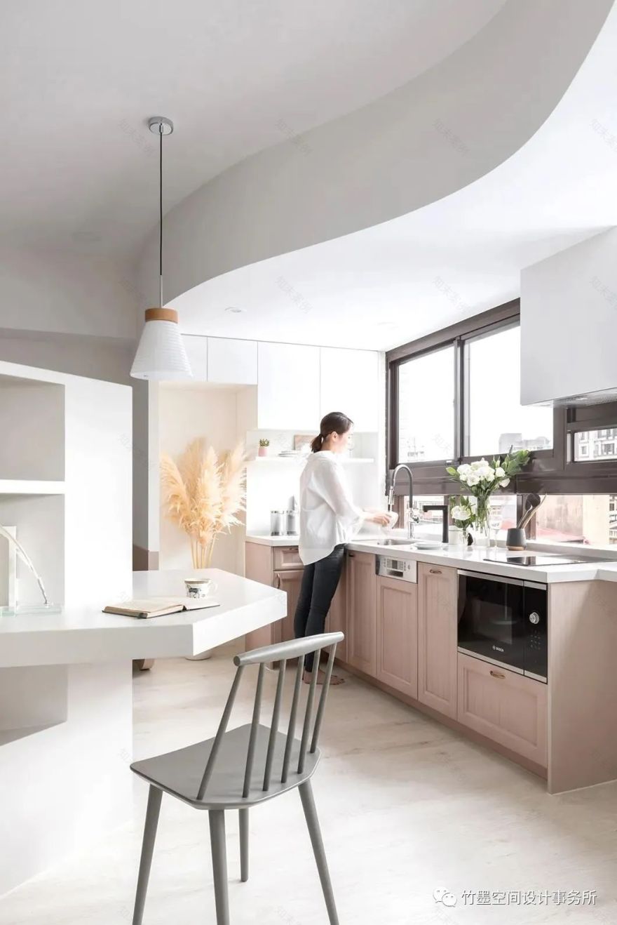 北欧风家居设计,色彩与甜蜜的梦幻之旅-53