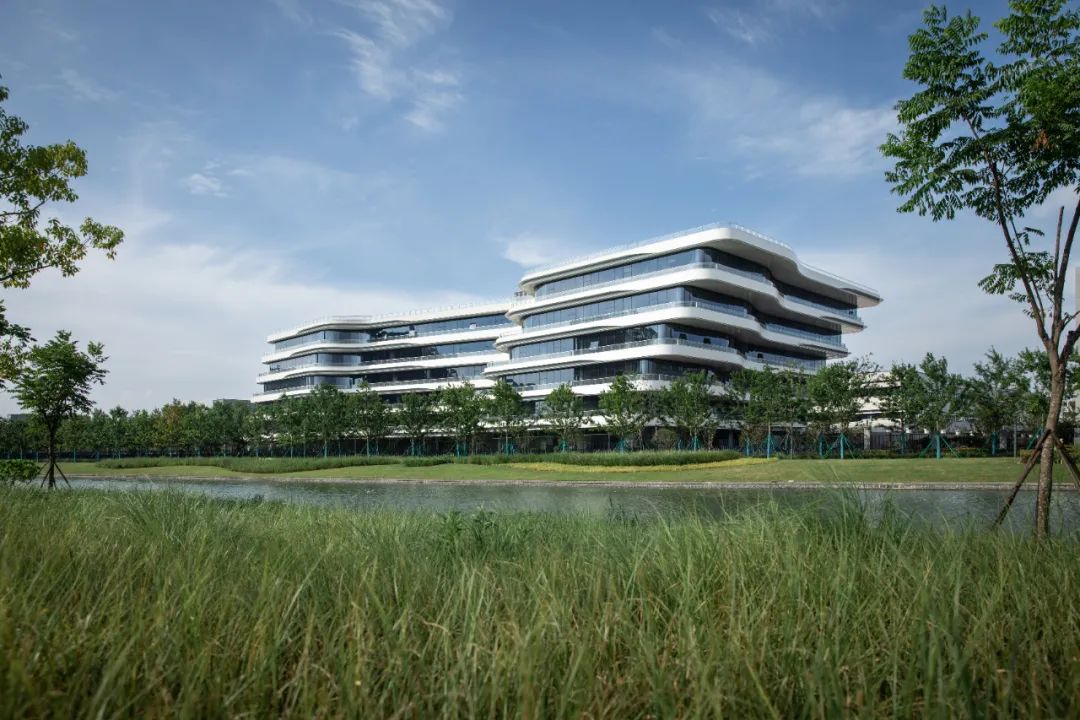 “叠·构”：宁波均普智能制造生产基地产业办公楼-0