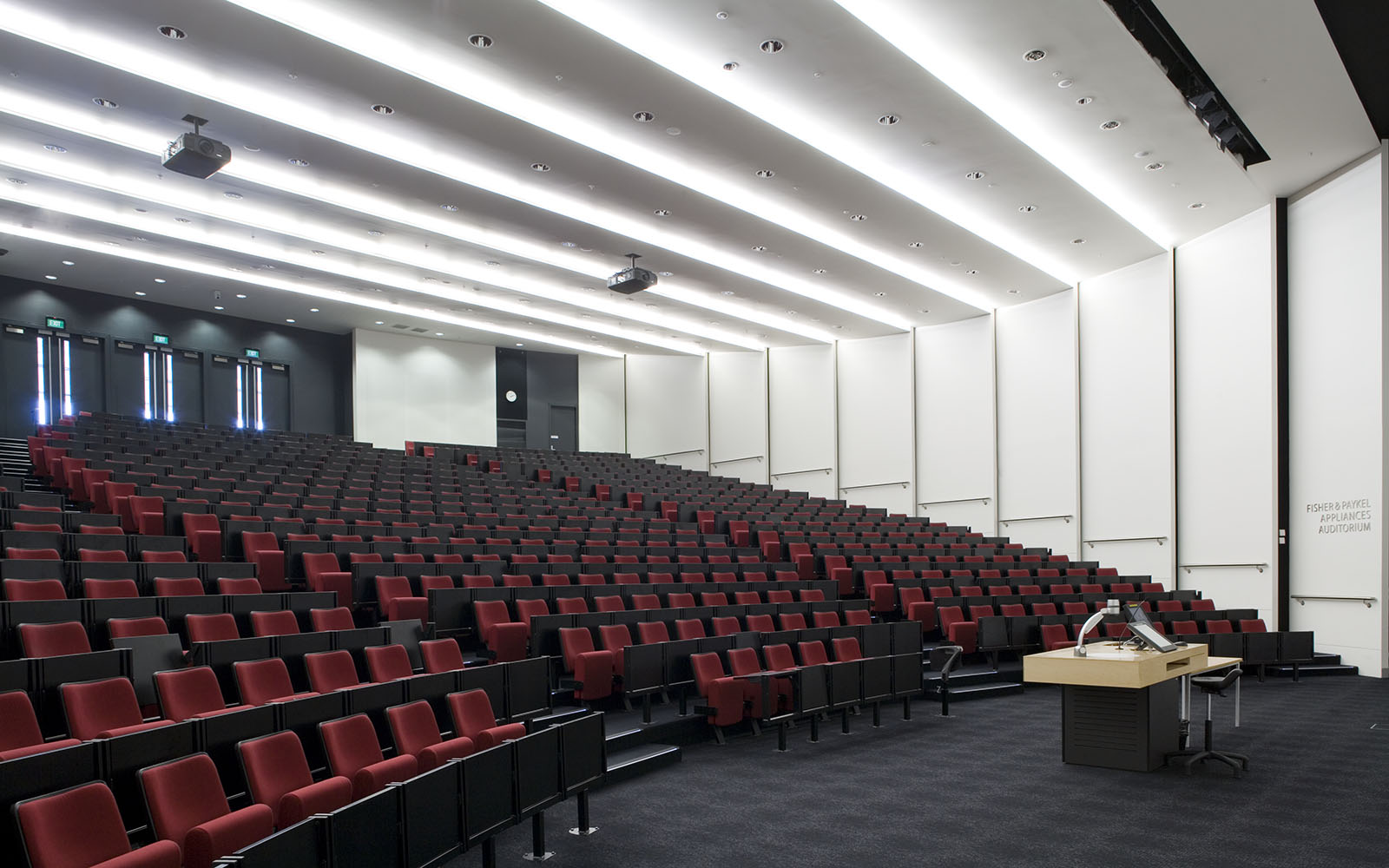 奥克兰大学商学院-14