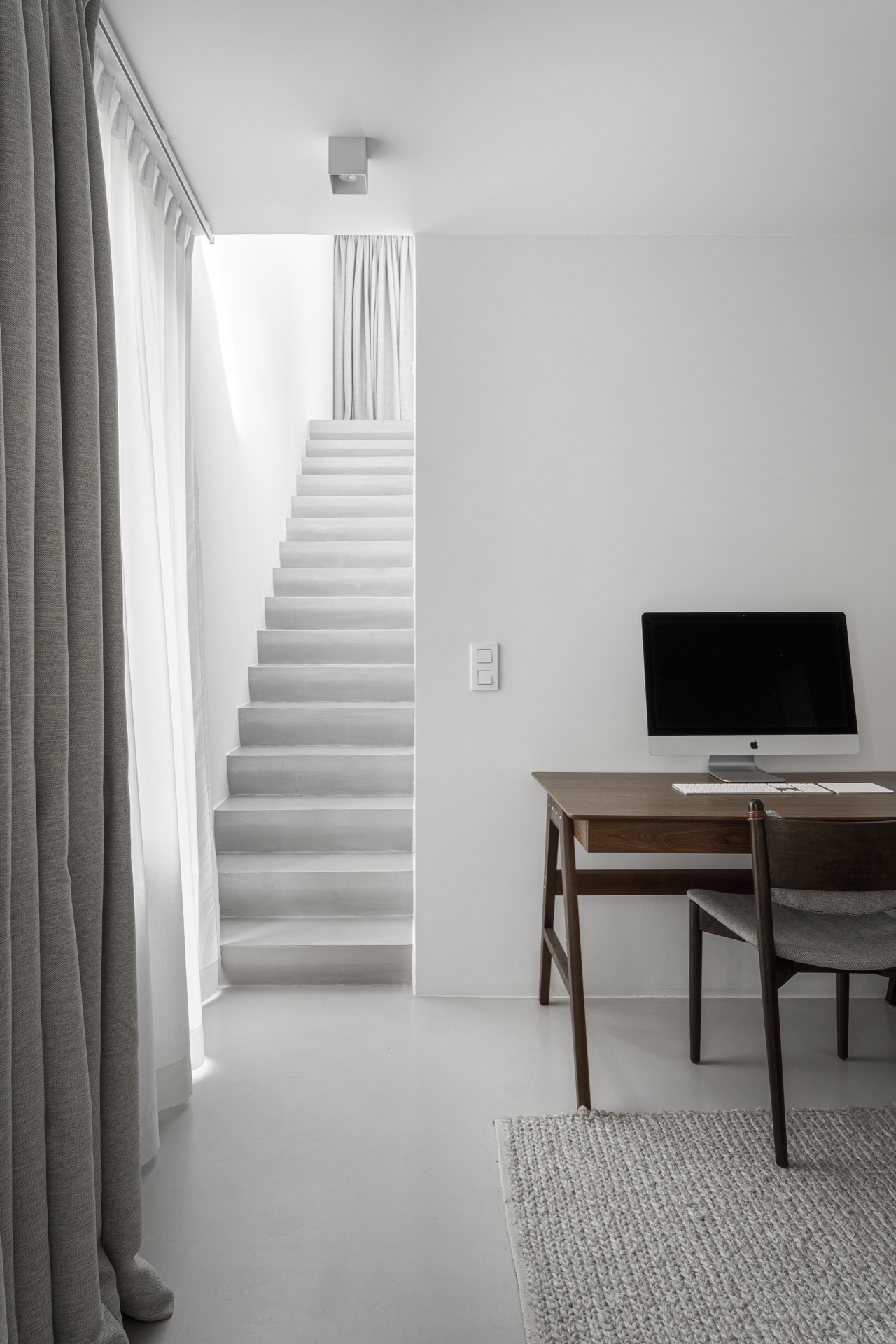 Nō. 00 Lichtrijk appartement met bleke tinten-10