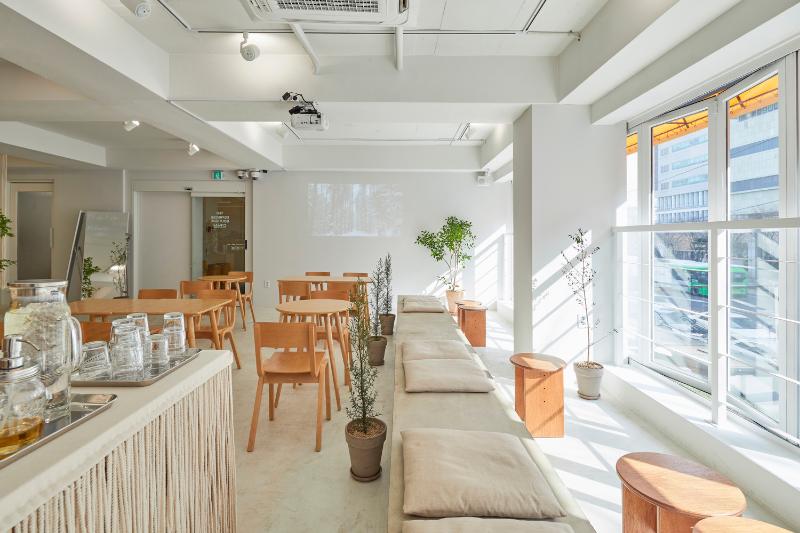 简约风格 60 平咖啡厅，打造温馨空间-6