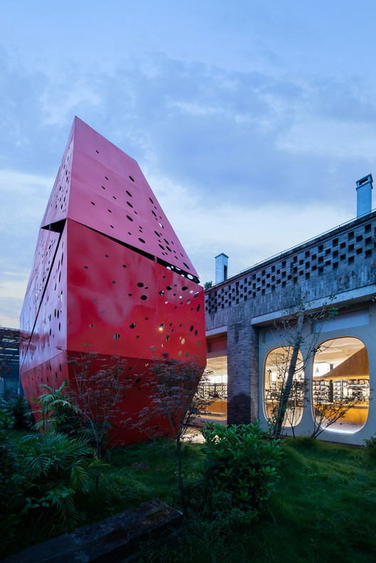 宇宙知识之旅·重庆 GUGA Books 书店设计丨中国重庆丨WT Architects-29