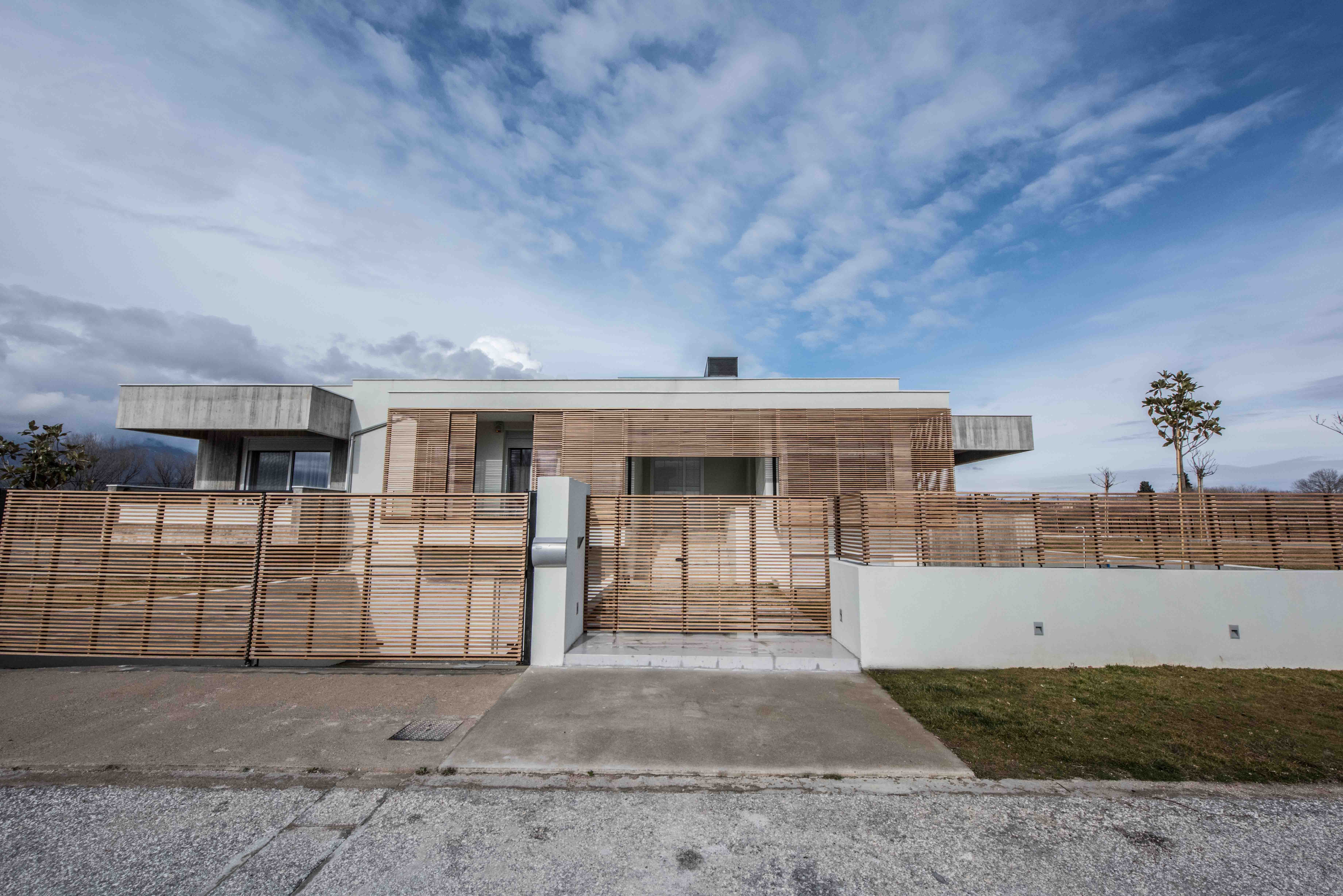 希腊科莫蒂尼生物气候设计私人住宅-21