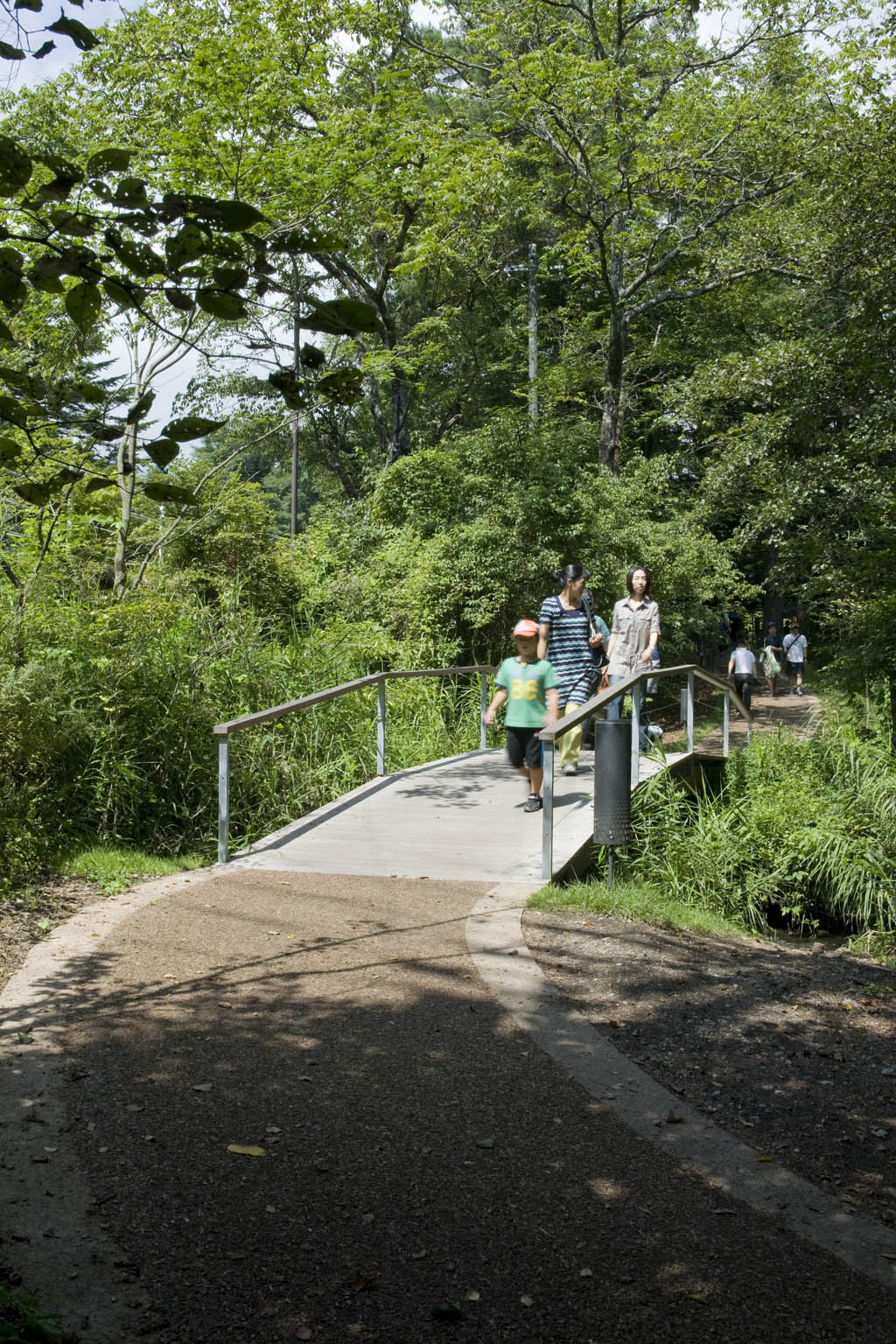 榆树露台 · 融入自然的休闲商业空间丨日本长野丨东环境·建筑研究所,都市环境照明研究所(ICE)等-29