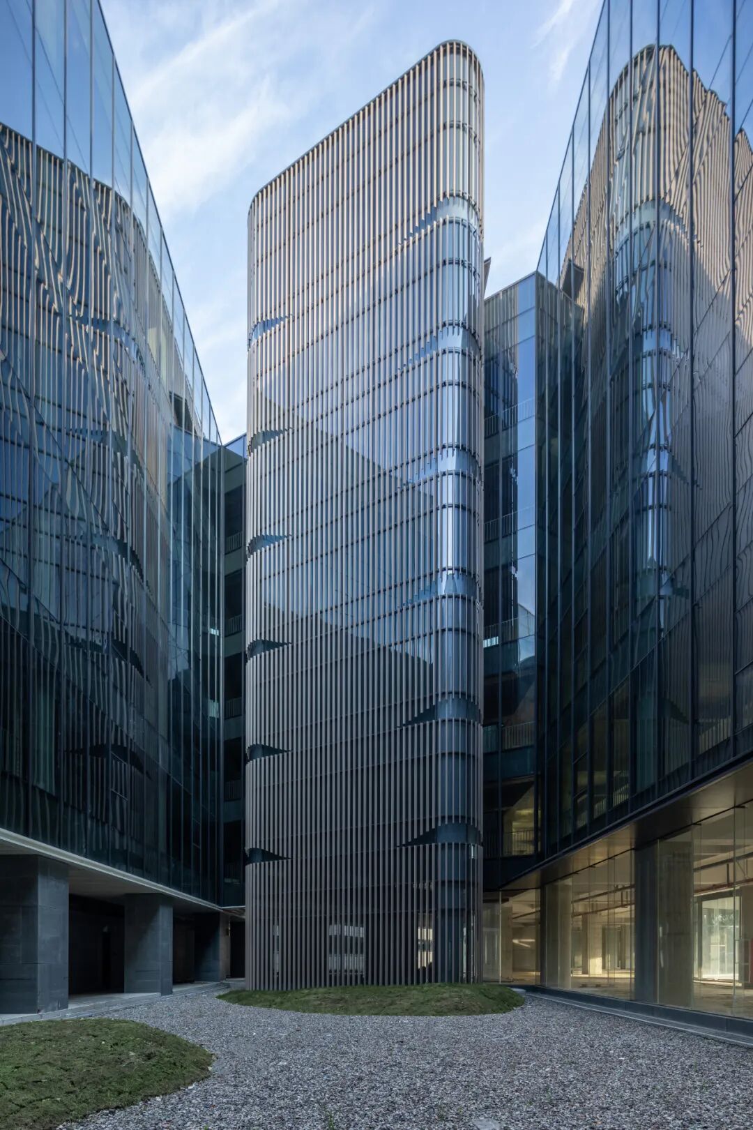 “叠·构”：宁波均普智能制造生产基地产业办公楼-39