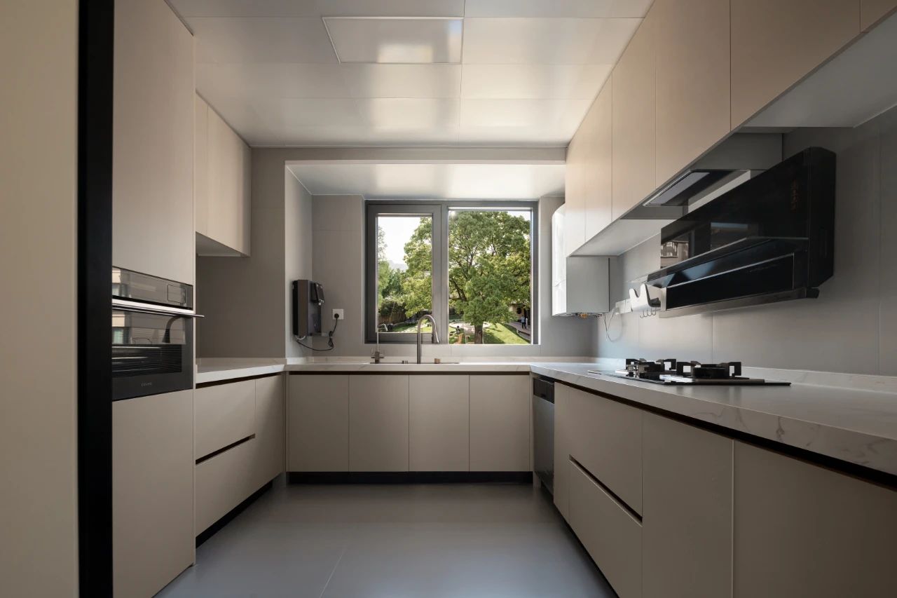 120㎡现代奶油风家居设计-16