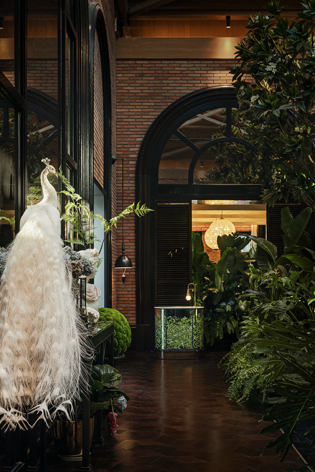 天津第一机床总厂城市更新项目 格调•锦雲接待中心《秘境•花园》丨中国天津丨北京零重力空间装饰设计有限公司-8