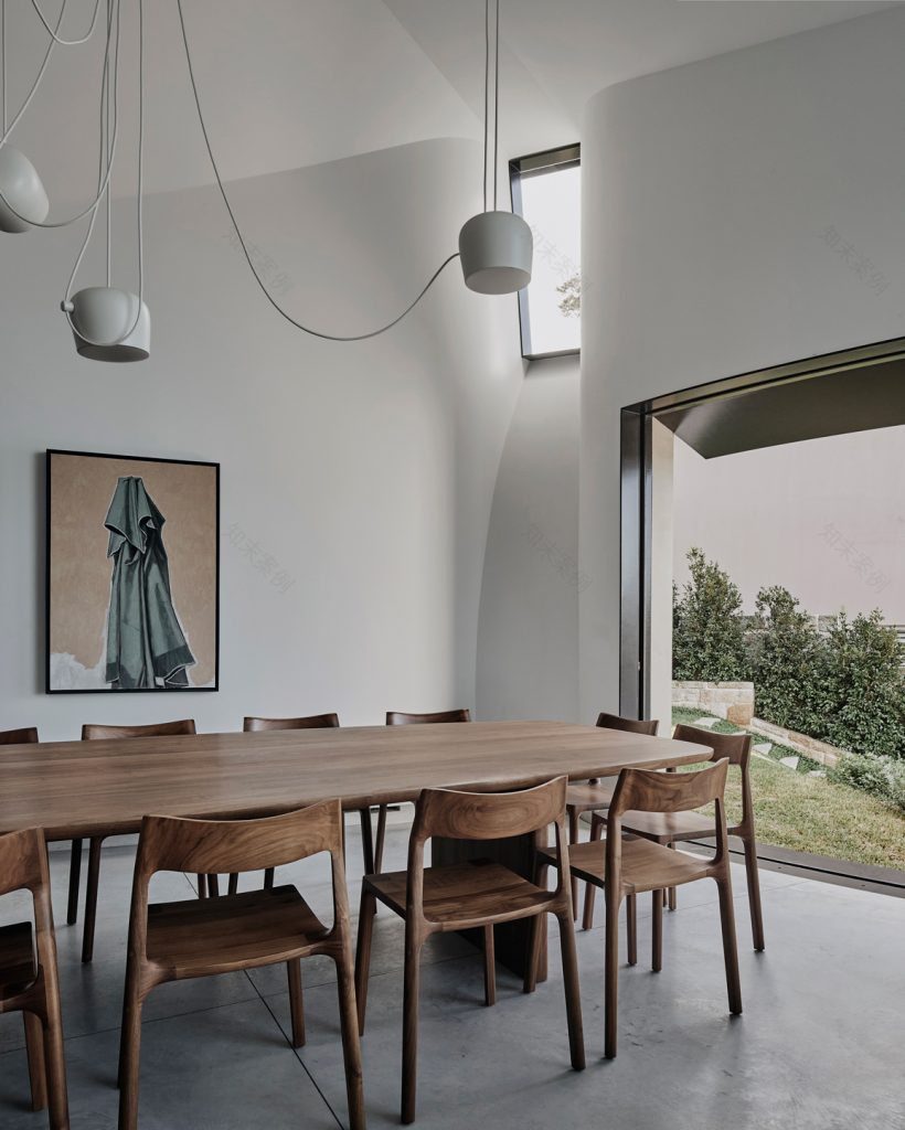 Two Parallel Buildings Above Sydney Harbour | Chenchow Little-16