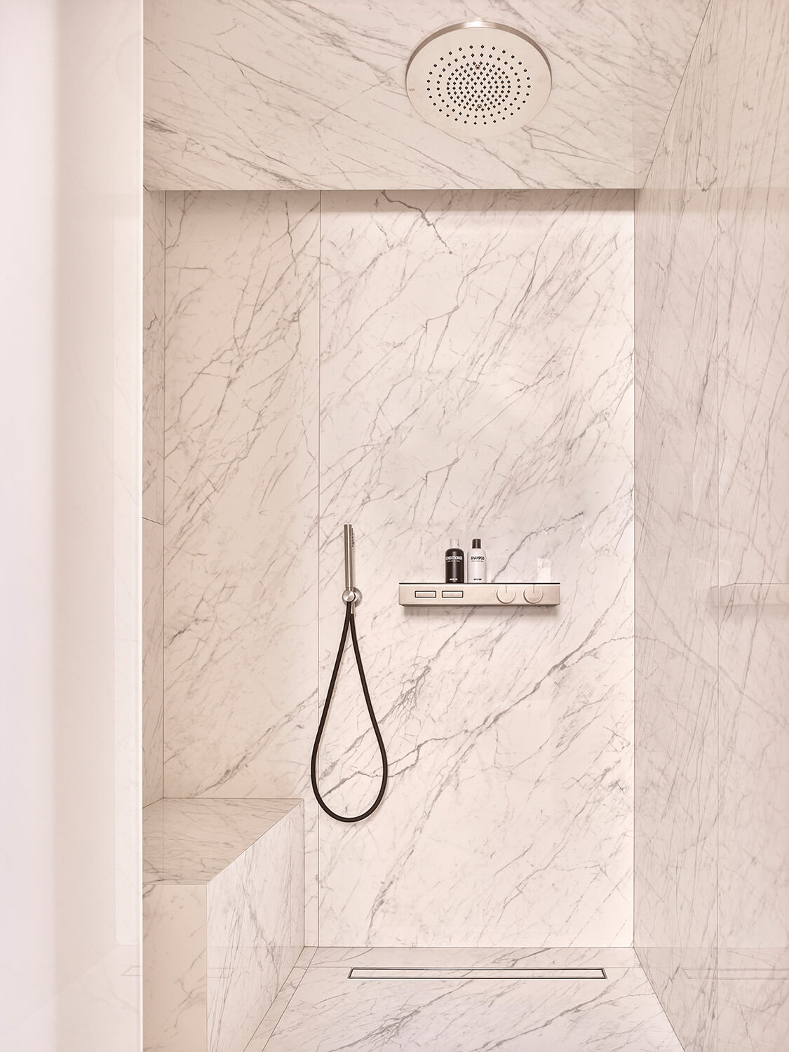 莫斯科色彩鲜艳的现代公寓丨俄罗斯莫斯科丨Well Done Interiors-46