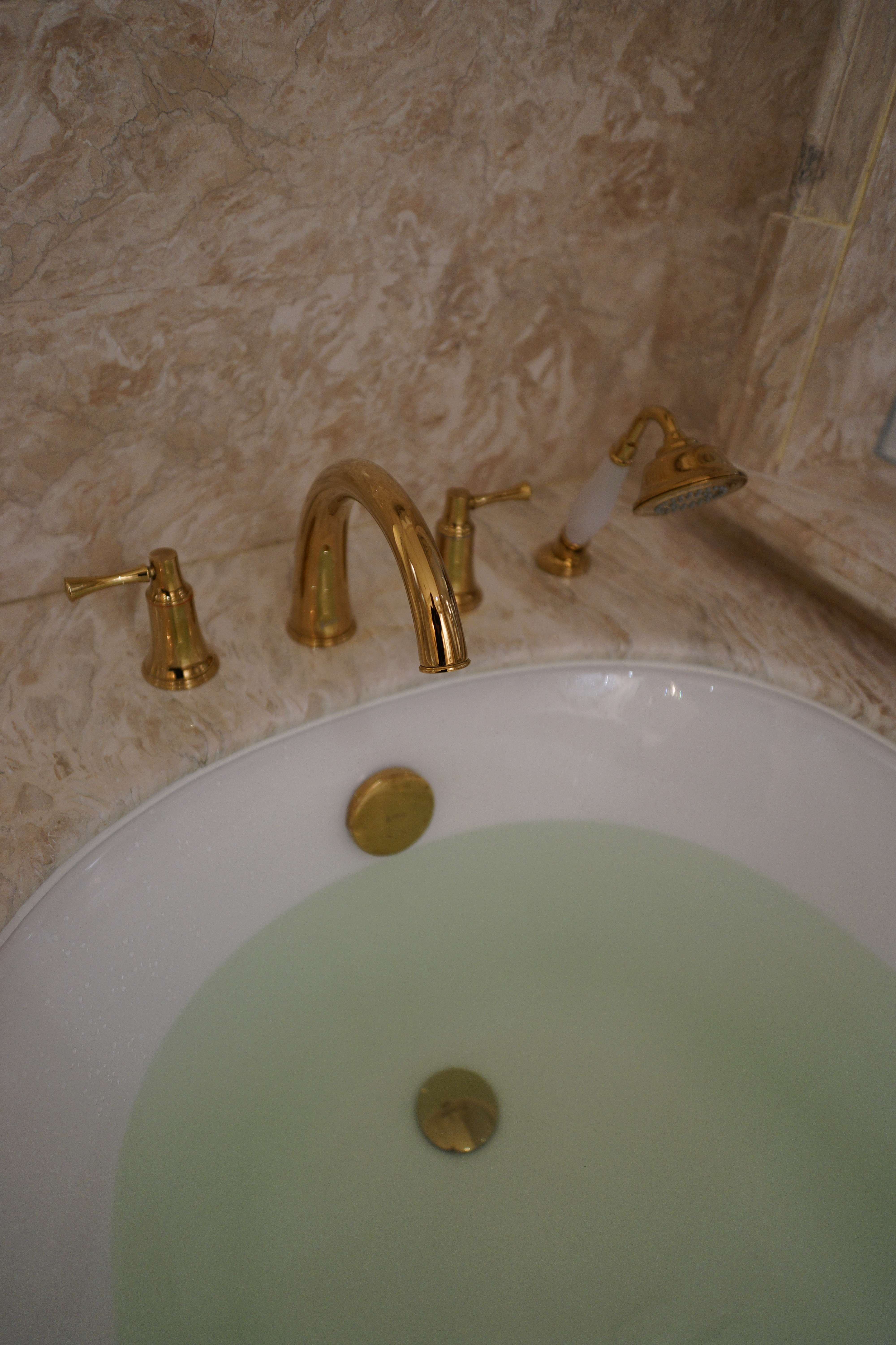 大连城堡酒店客房细节照片-2-3