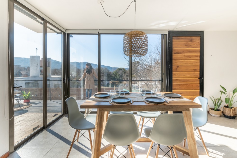 阿根廷山林中的简约住宅设计-24