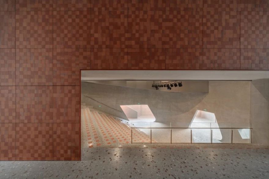 深圳粤海城·金啤坊工业遗存室内改造设计丨中国深圳丨深圳市十间设计咨询有限公司-49