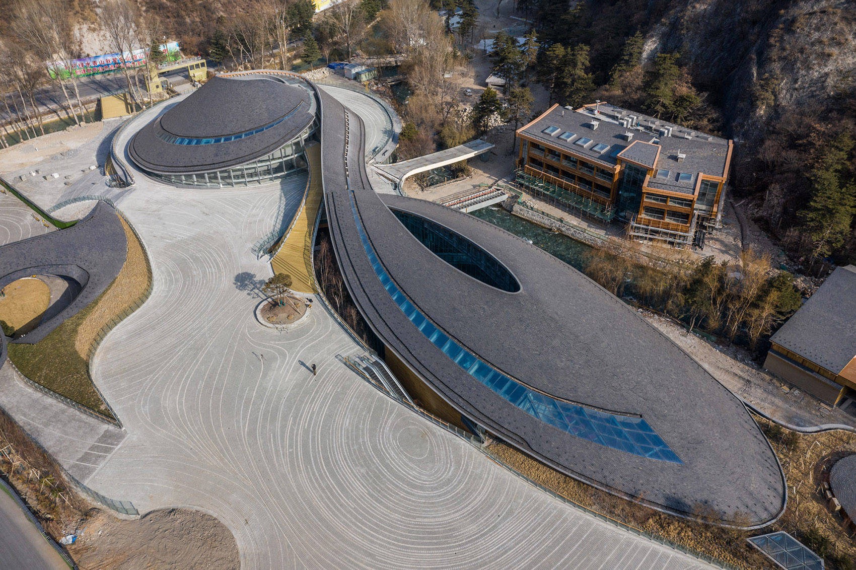 阿坝九寨沟景区沟口立体式游客服务中心丨中国阿坝丨清华大学建筑设计研究院-9