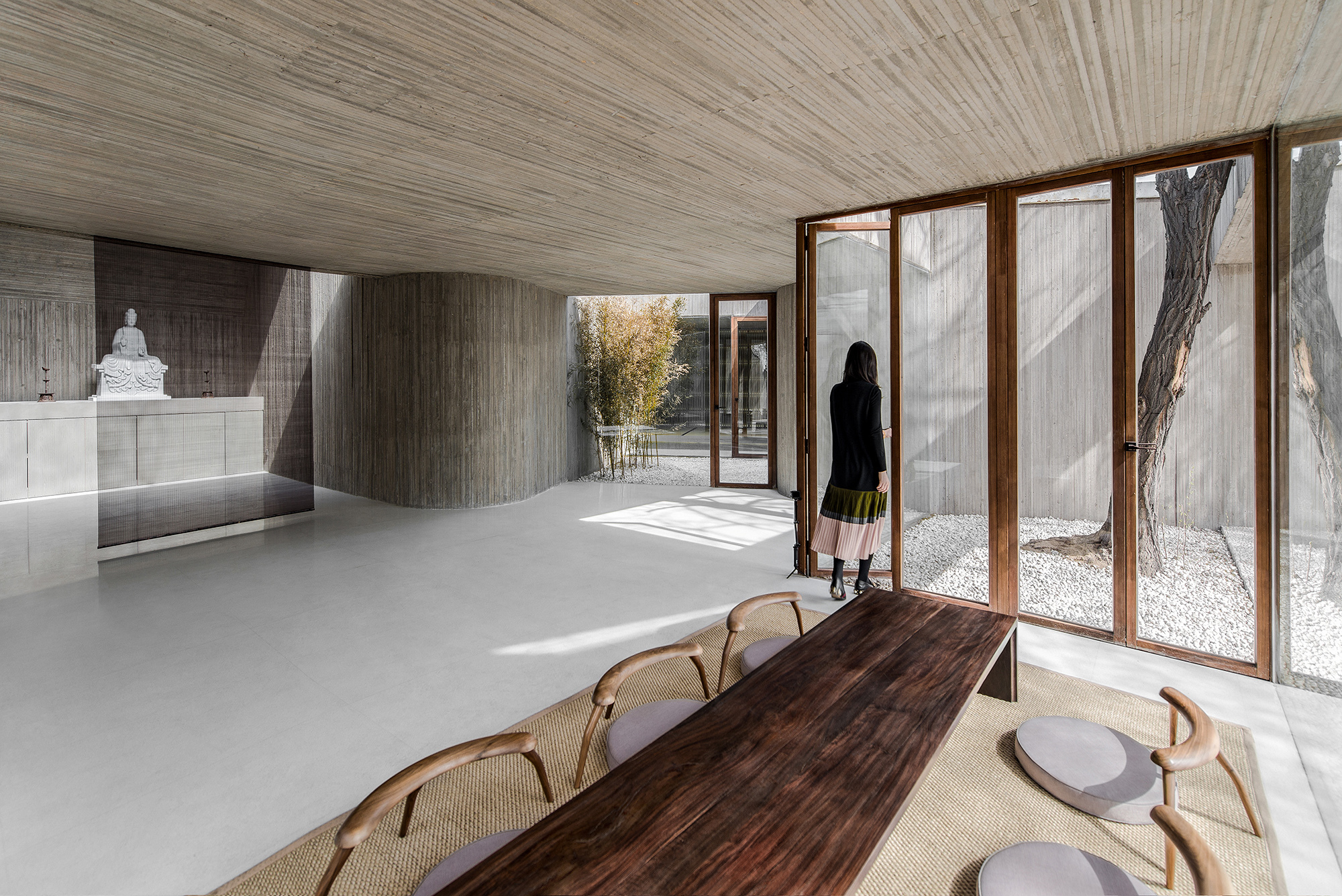 Waterside Buddist Shrine / ARCHSTUDIO-29