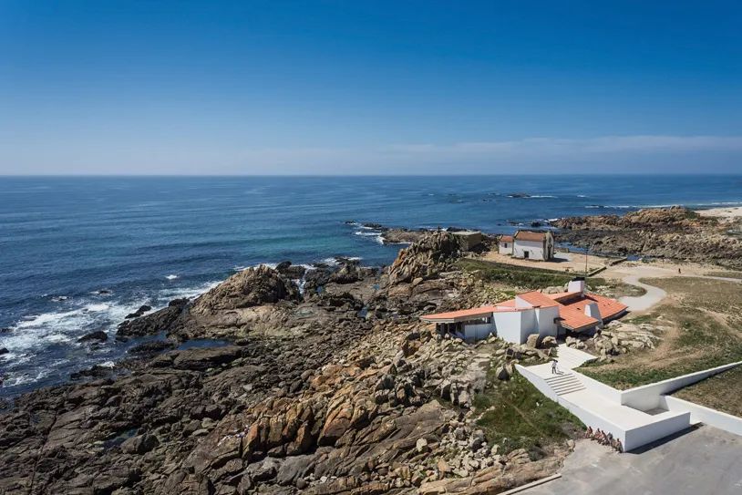 超越几何 · 阿尔瓦罗·西扎的葡萄牙当代建筑之旅丨有方空间国际旅行(深圳)有限公司-17