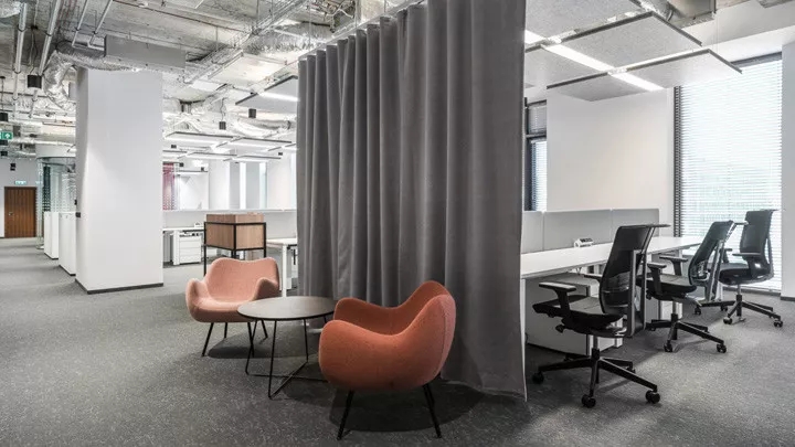 波兰桑坦德银行卢布林办公室-19