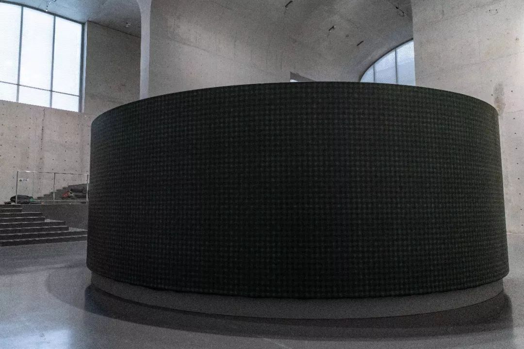 李姝睿艺术之旅 | 从寺庙到波浪的视觉探索-38