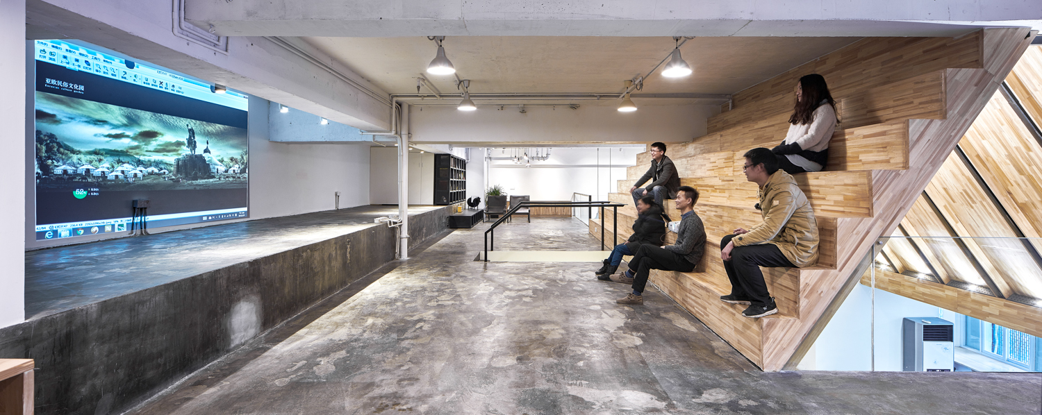 有台阶的屋顶，成都金融中心中的温馨办公室 / 合什建筑设计工作室 -18