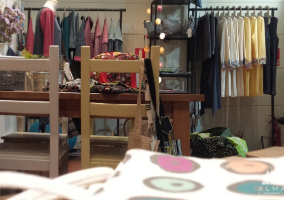 CRIS B Clothing To Real People店铺改造丨ALMA arquitectura-5