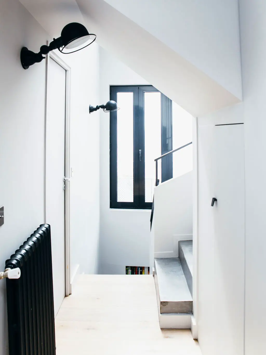 巴黎现代 Loft 风格住宅，开放式庭院打造生活新体验-12