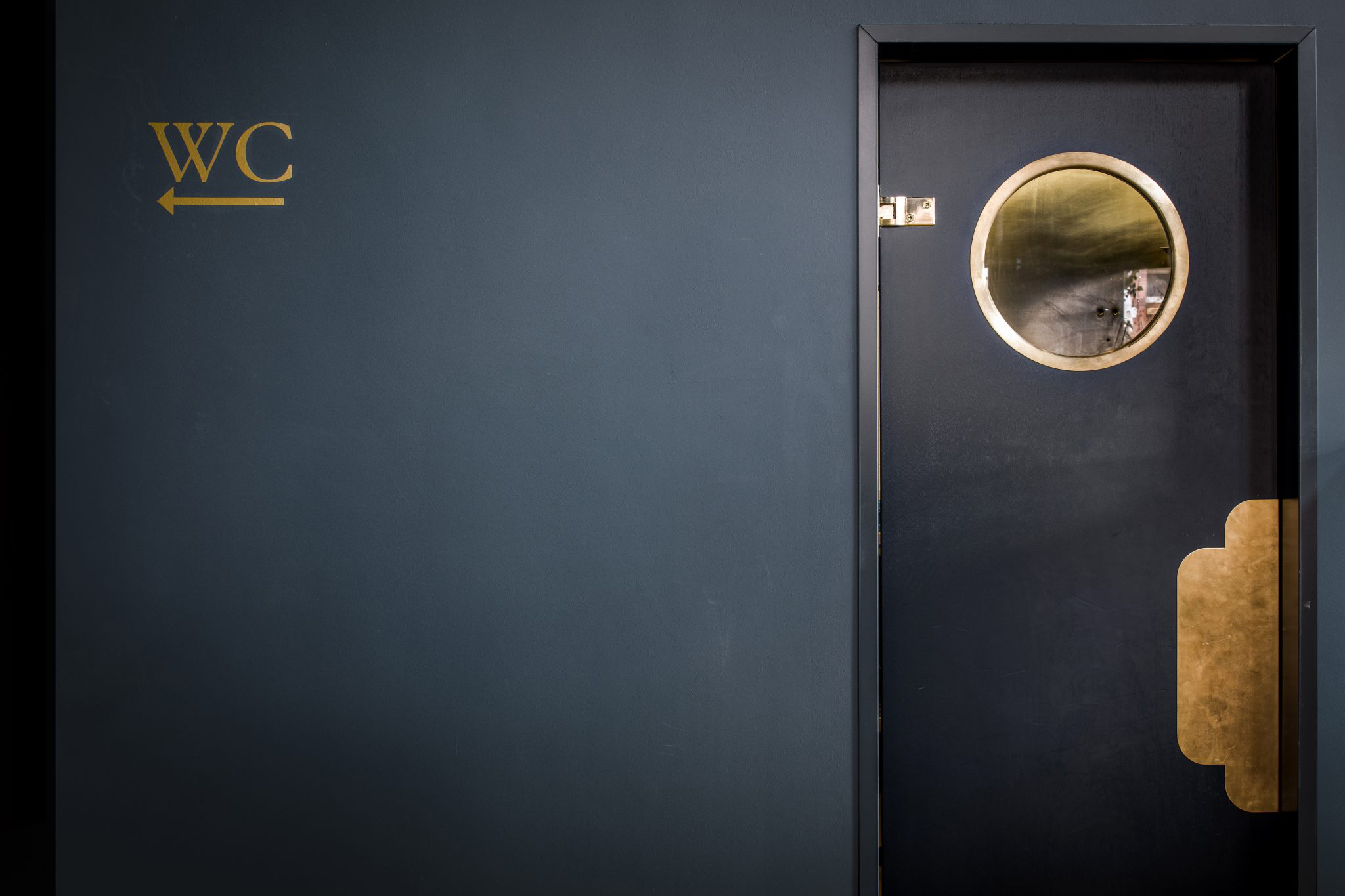 De Blauwe Draak 酒吧/Framework Studio-8